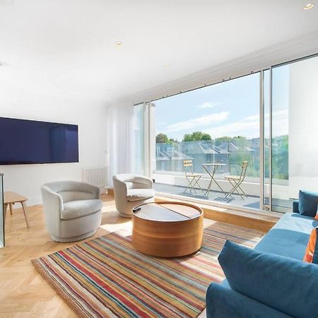 Stunning Two Bed Apartment Rh8 Londres Extérieur photo