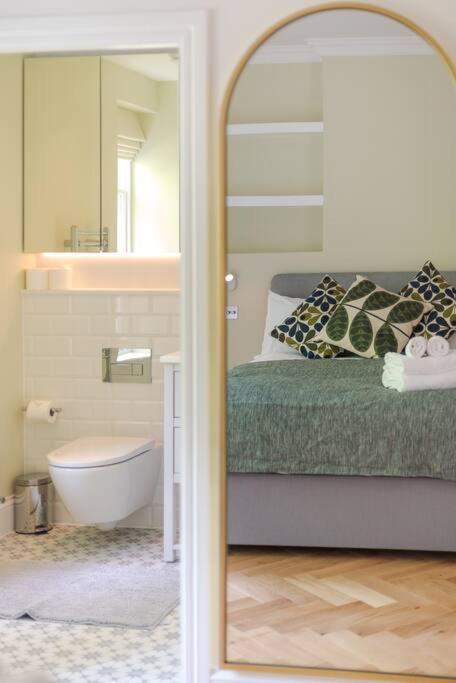 Stunning Two Bed Apartment Rh8 Londres Extérieur photo