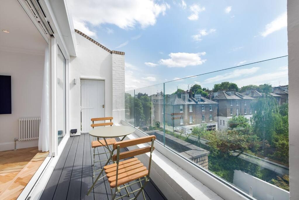 Stunning Two Bed Apartment Rh8 Londres Extérieur photo